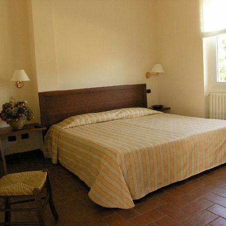 Locanda Verbena Stresa Zimmer foto